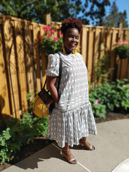 Black & White Abstract Print Drop-Waisted Midi Dress