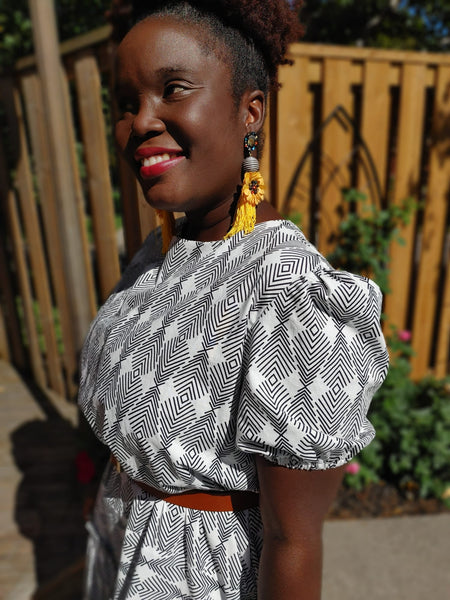 Black & White Abstract Print Drop-Waisted Midi Dress